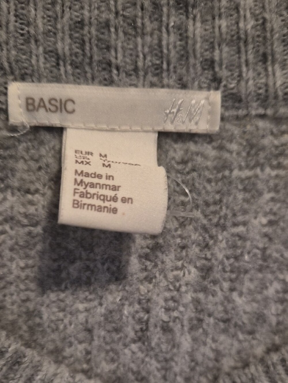 H&M Light Gray Ribbed Crew Neck Sweater - Picture 2 of 4